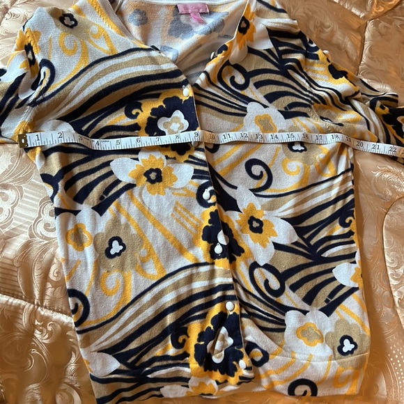 LILLY PULITZER Fitted Button Up Cardigan Size M - Picture 6 of 6